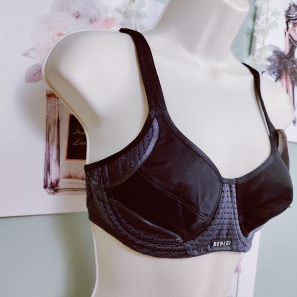 Berlei Women's Electrify Mesh Underwire Sports Bra - Picture 5 of 11